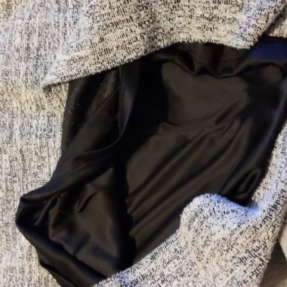 Express skirt size M 🎉host pick🎉 - Picture 12 of 14